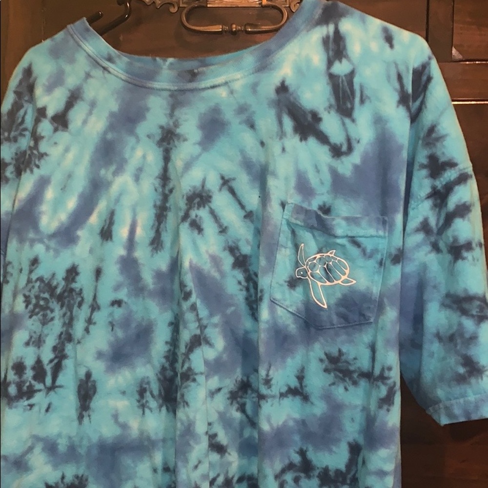 Turtle shirt